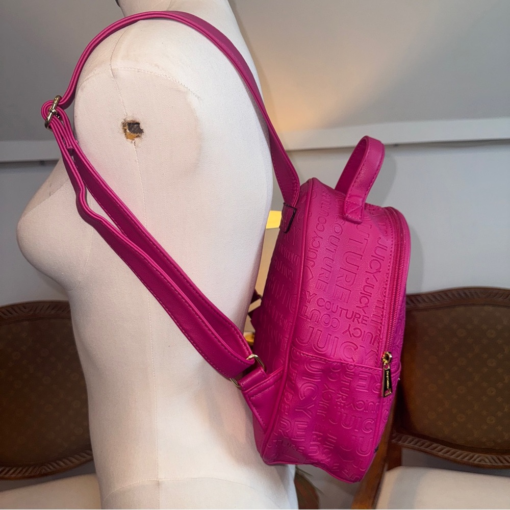 Juicy Couture Pink Backpack & Pouch - Picture 4 of 9